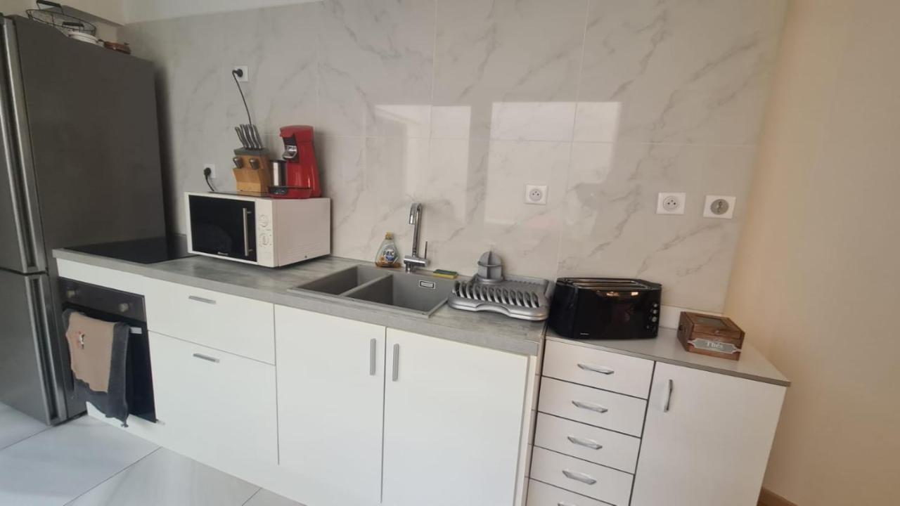 Le Bonheur Est Parfois Cache Dans L'Inconnu Apartment Sélestat Екстериор снимка